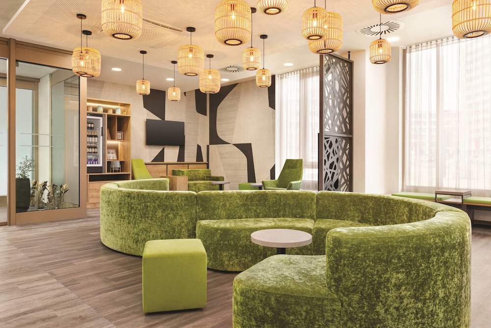 Super 8 by Wyndham Chemnitz 33/57