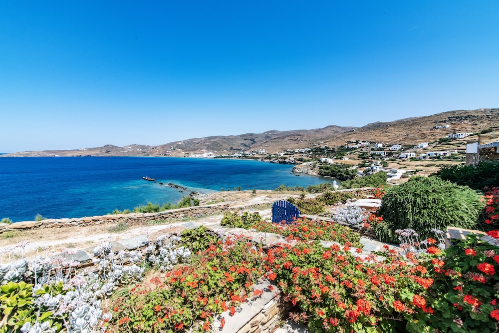 Stavros Bay 59/63