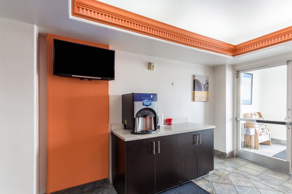 Motel6 Pharr, TX 9/55