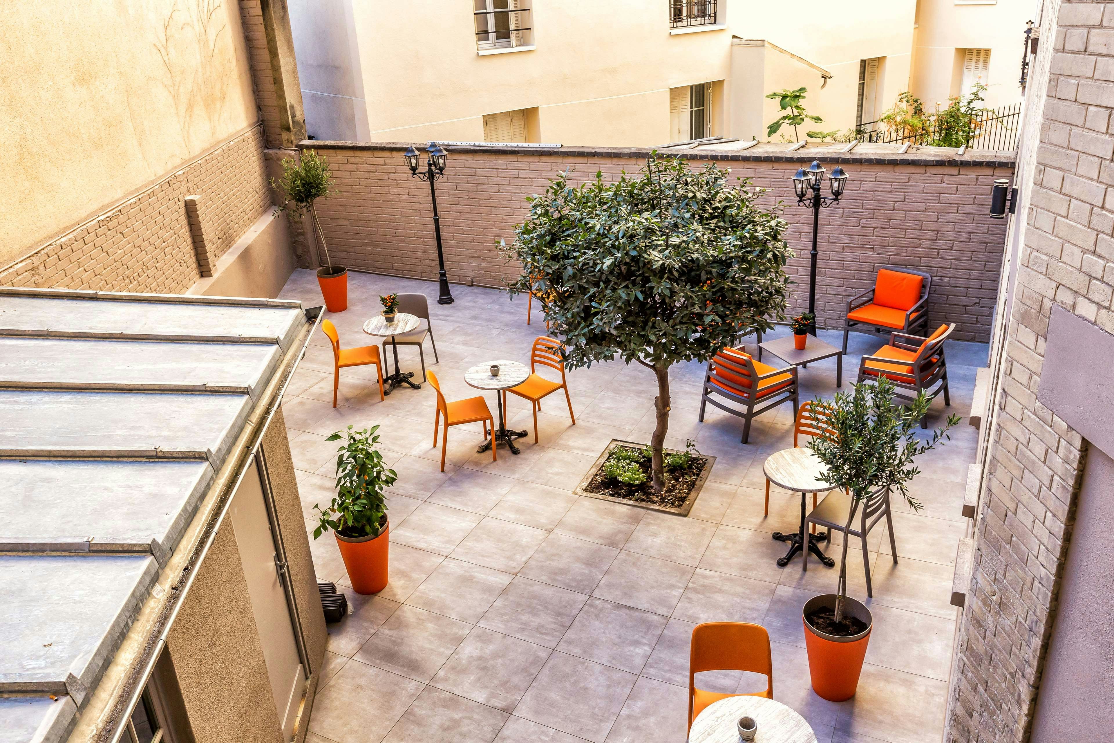 Paris d Issy Hotel Porte de Versailles 35/44