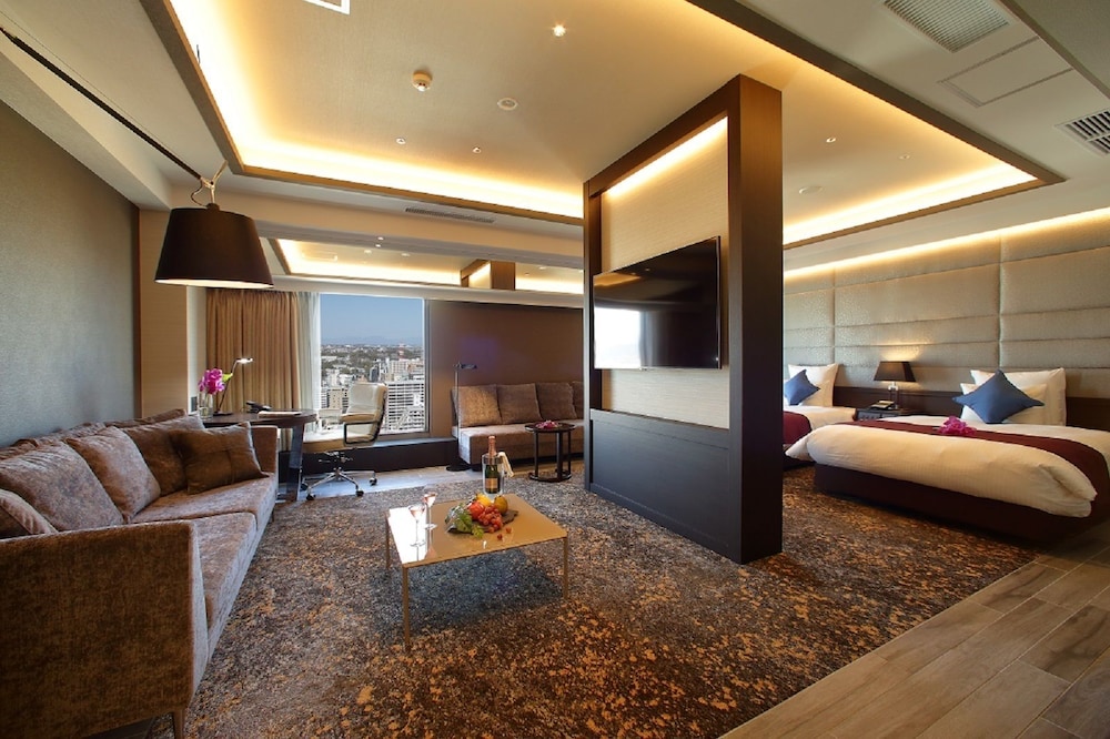 Crowne Plaza Ana Kumamoto New Sky 33/80