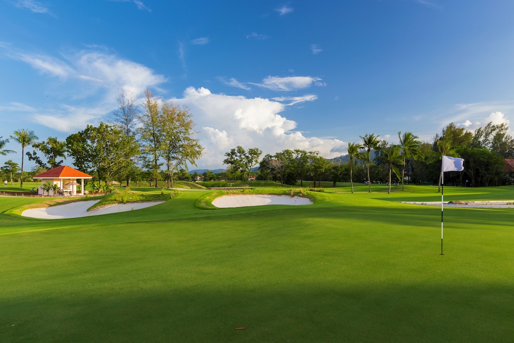HOMM Suites Laguna – a brand of Banyan Group 25/50