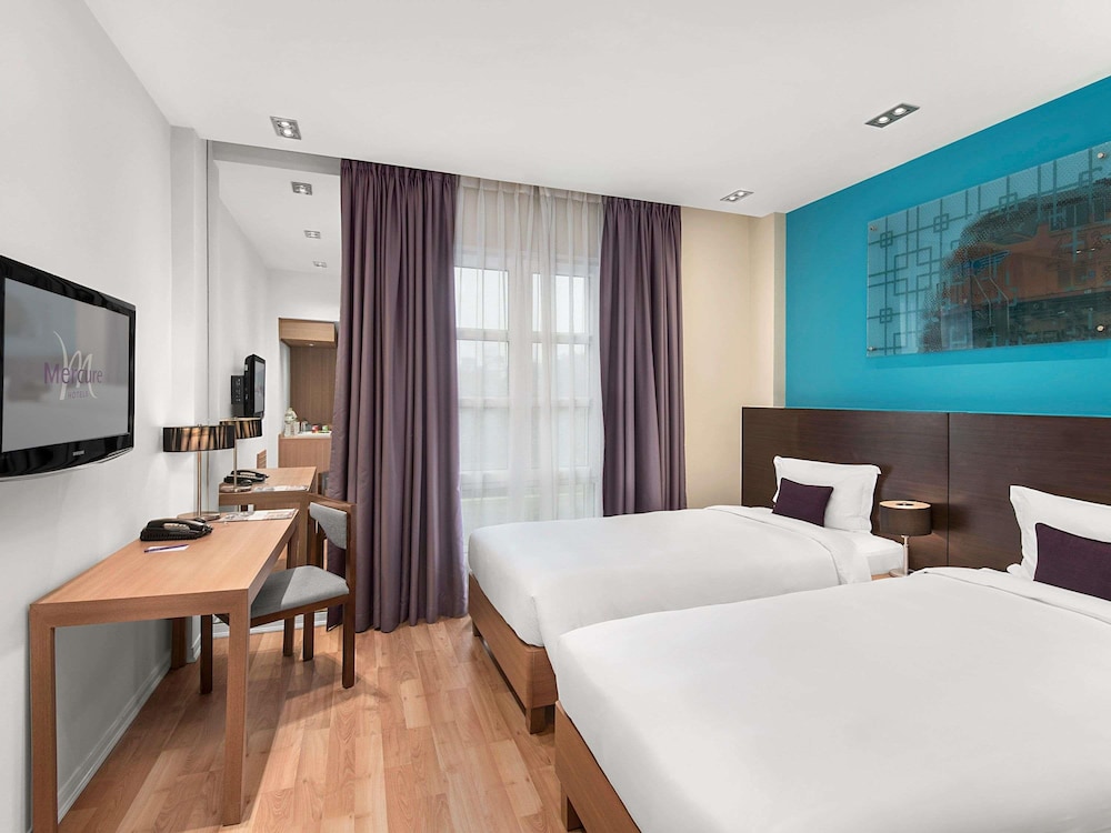 Mercure Hanoi La Gare Hotel 26/68