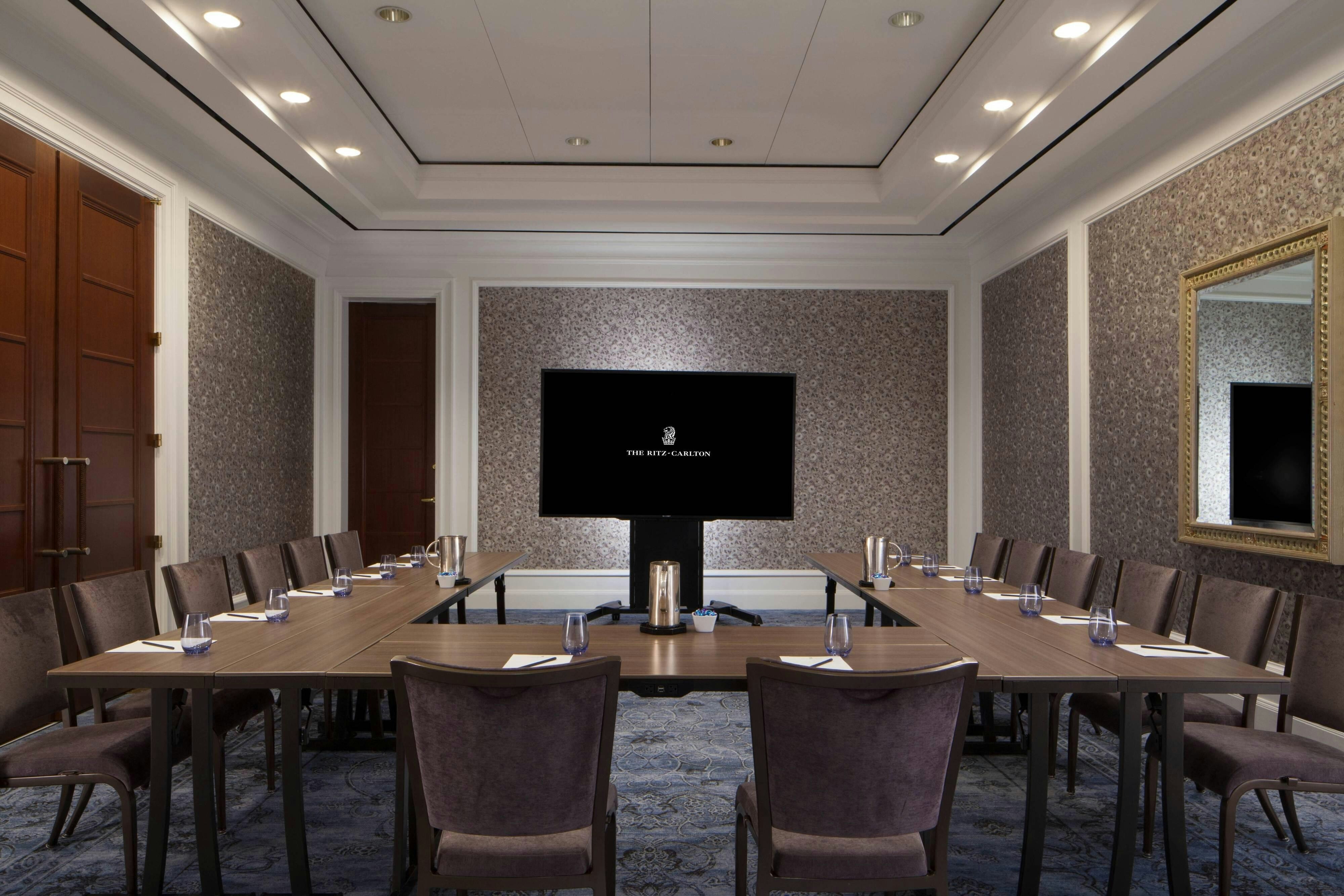 The Ritz-Carlton, Dallas 38/48