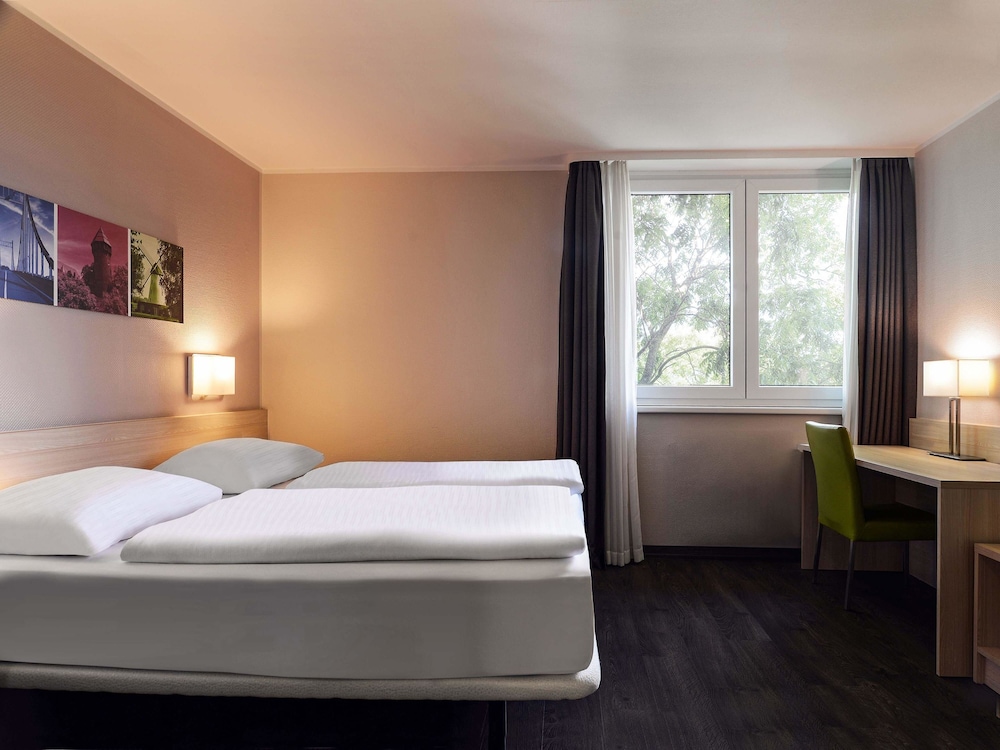 B&B HOTEL Krefeld-Sud 8/47
