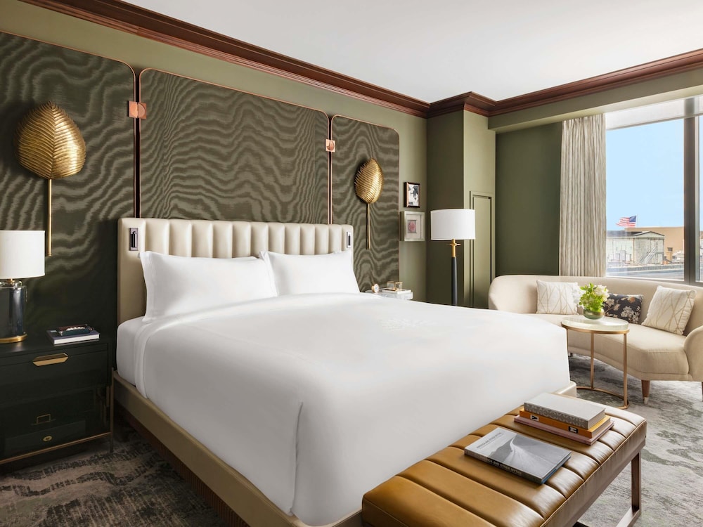 1 BEDROOM, EMERALD, SUITE