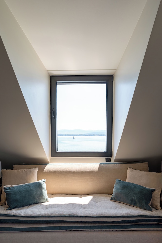 Hotel Real Nyon 33/53