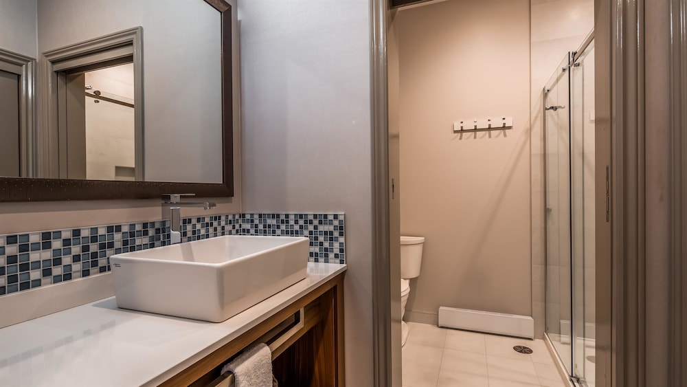 Best Western Plus Mont-Laurier 10/46