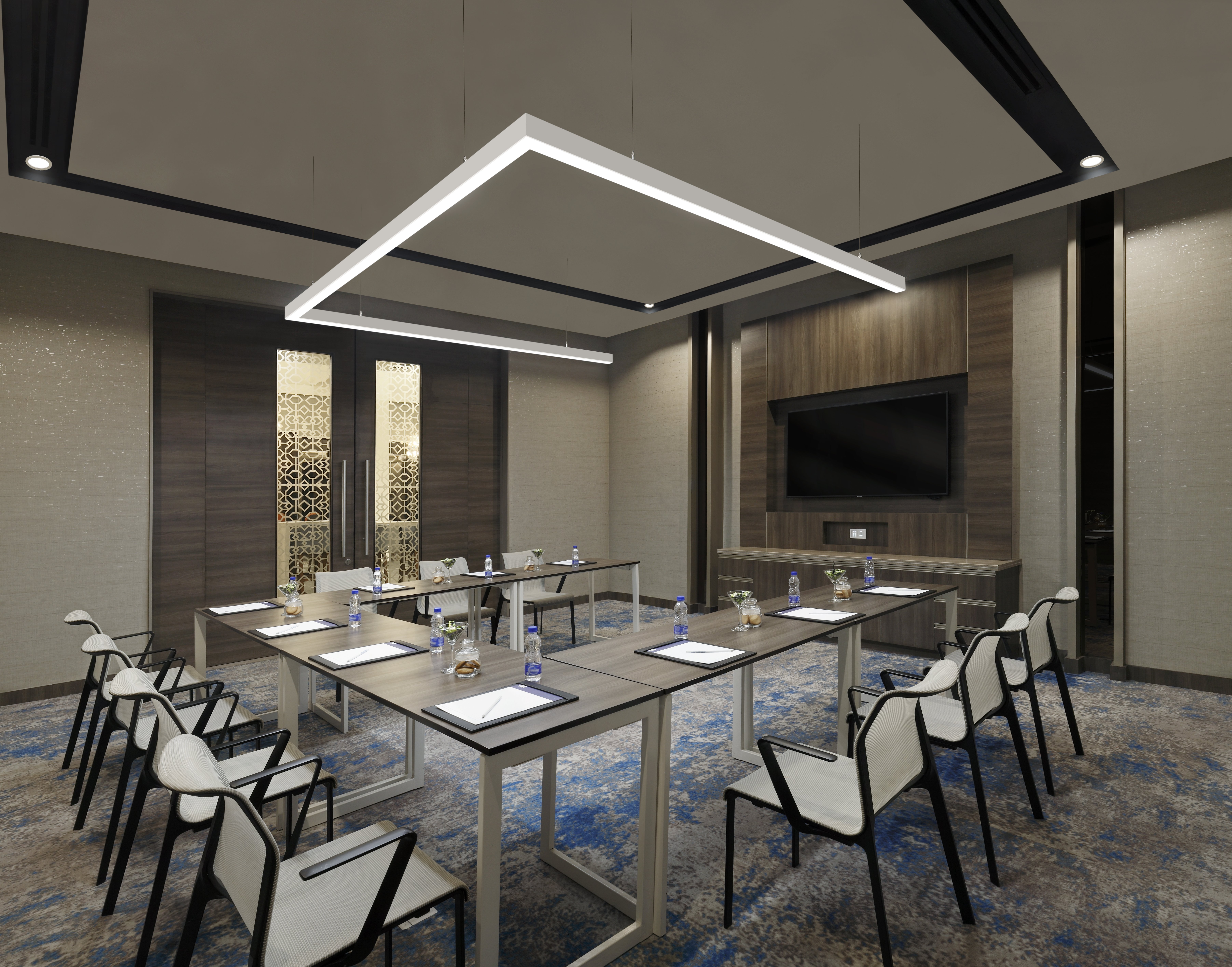Holiday Inn Express Kolkata Airport 50/56