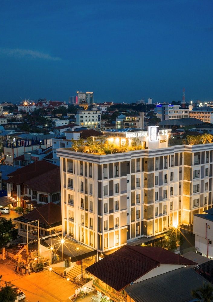 S2 Modern Boutique Hotel 2/50