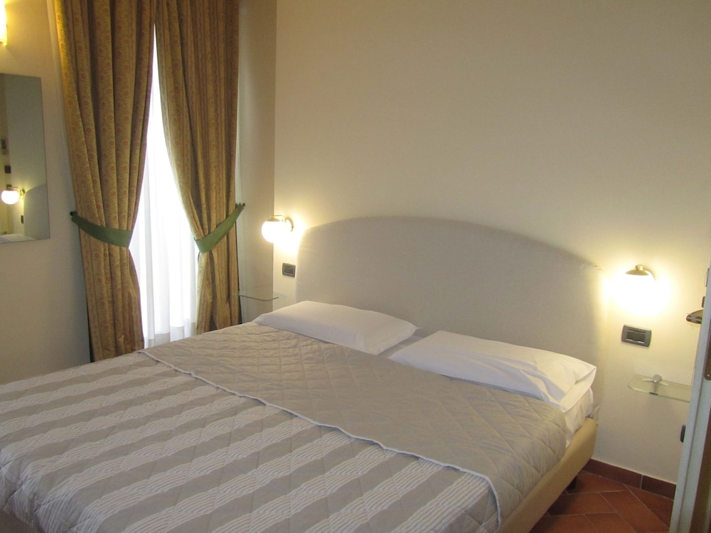 Hotel Borgovico 19/60