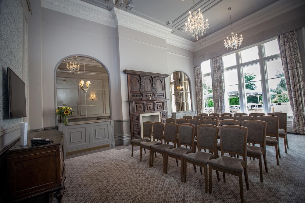 Down Hall Hotel Spa & Estate 8/79