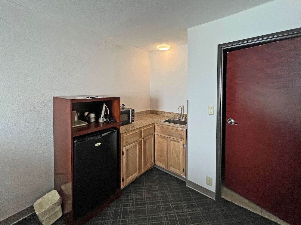 Comfort Suites Jackson Cape Girardeau 47/63