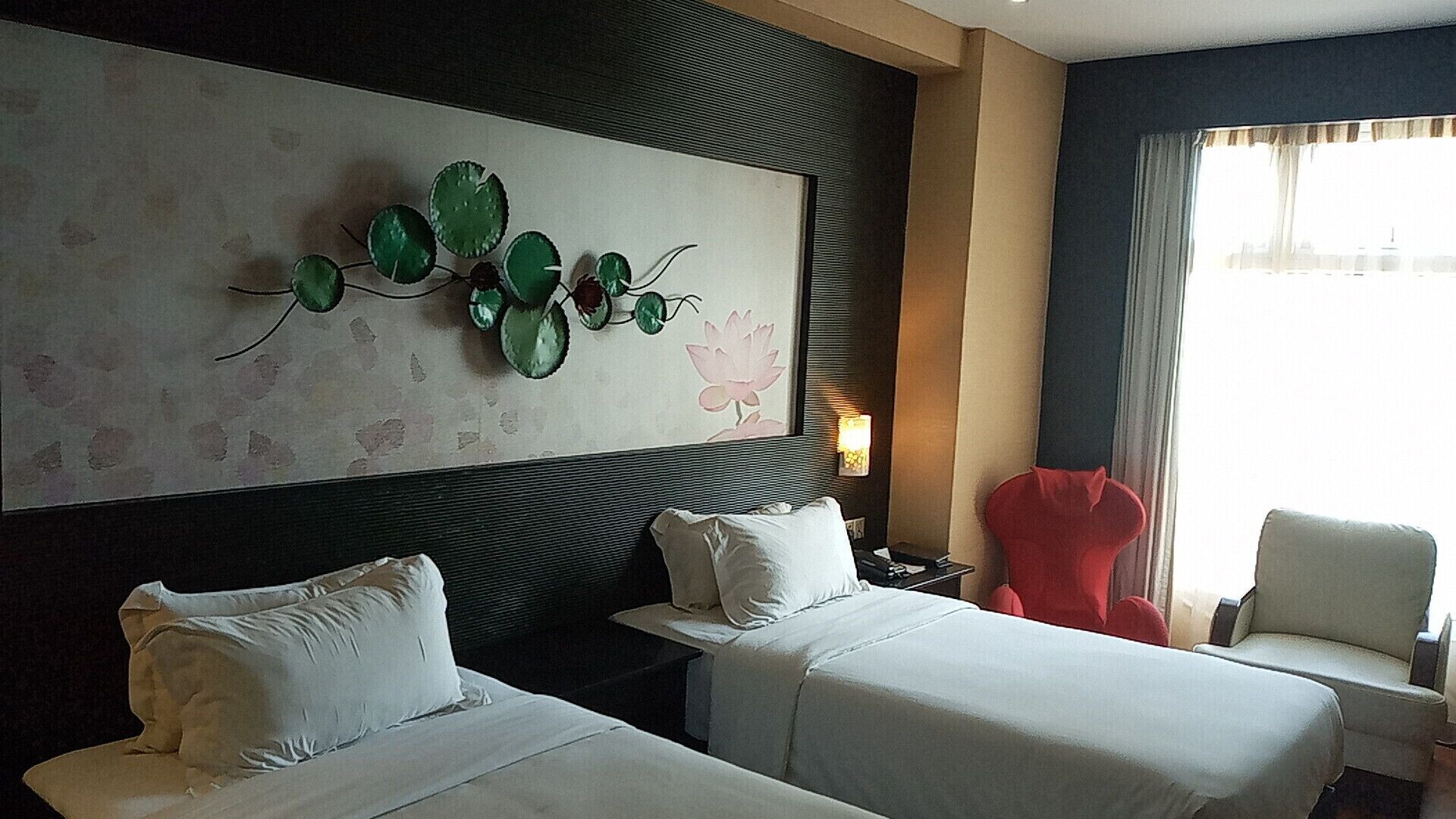Superior, Leisure, Twin Beds