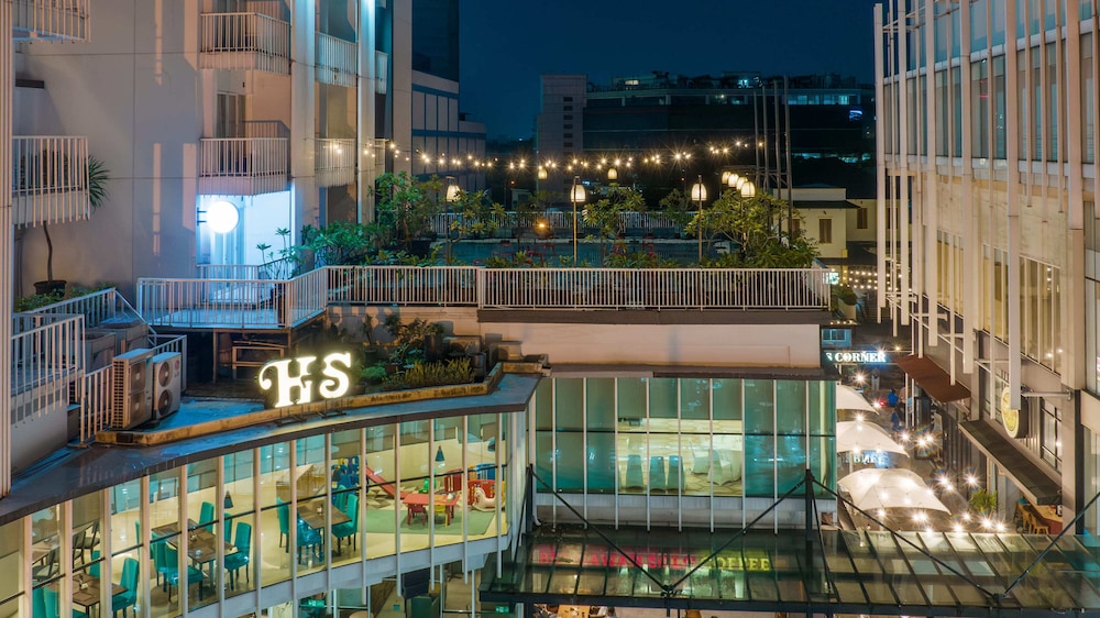 Hotel Santika Bsd City 3/30