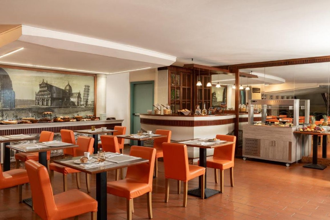 La Pace Hotel 105/122