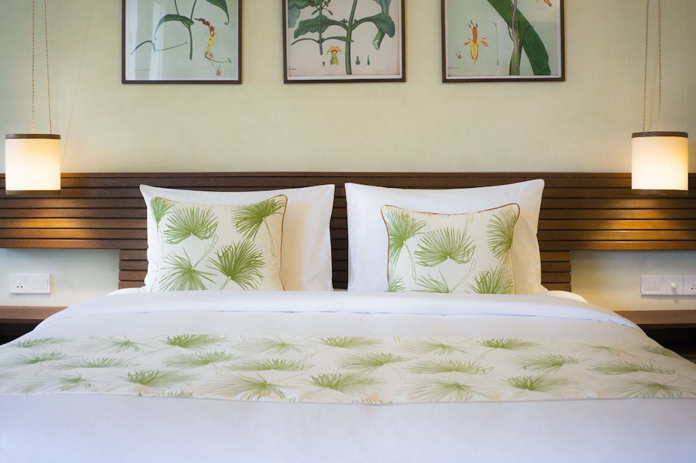 Penh House Hotel 24/74