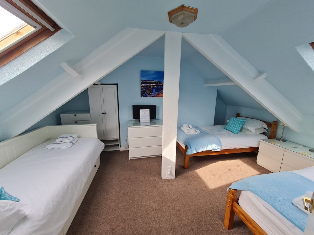 Family Suite, 1 Double and 3 Single Beds