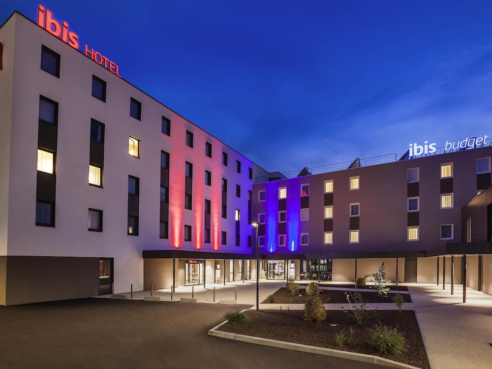 Ibis Budget Sens 43/44