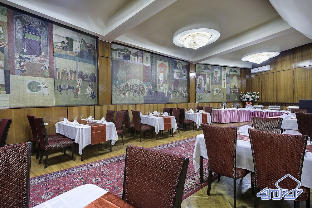 Otrar Hotel 43/54