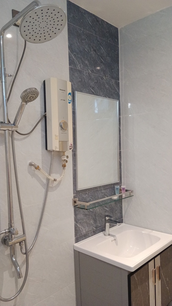 Sumai Hotel Apartment 57/58
