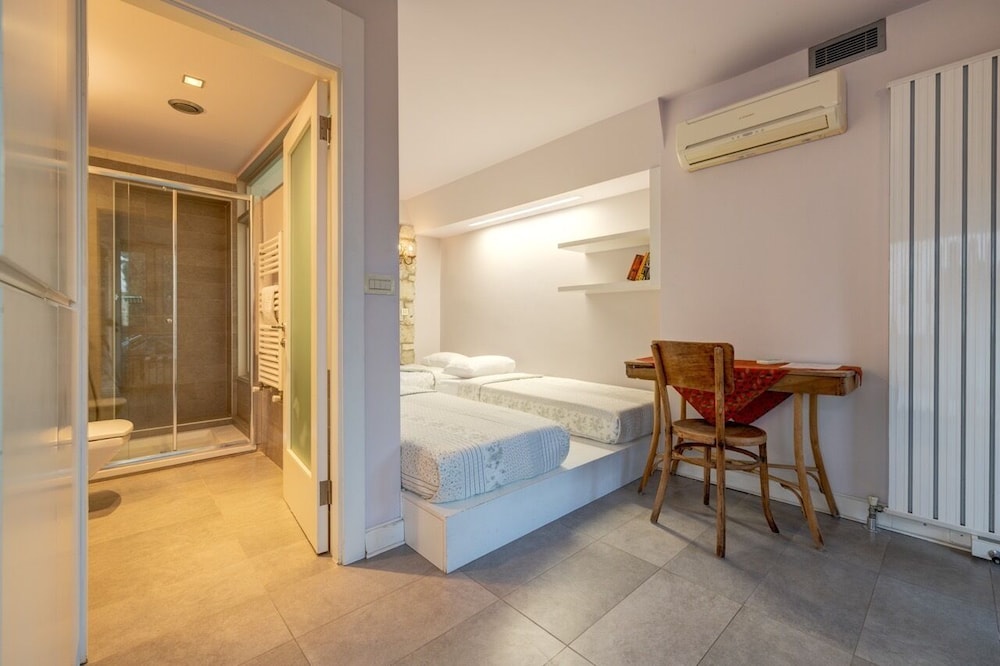 Sakin Ev Hotel 16/49