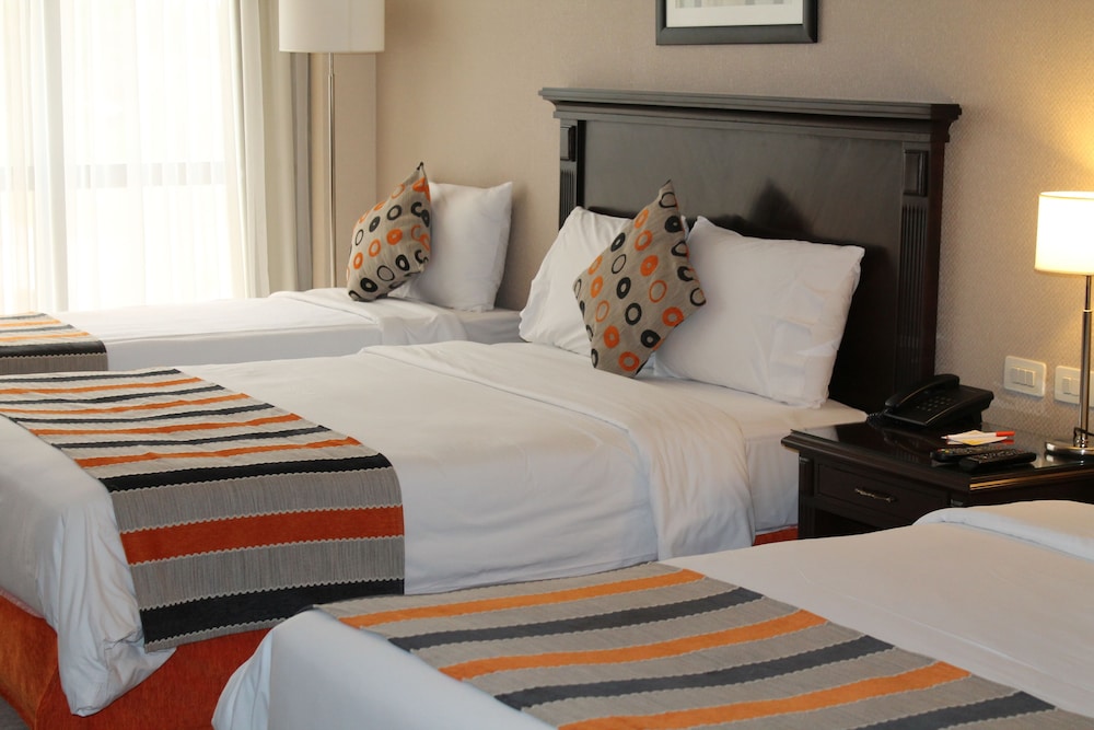 CARNAVAL HOTEL CASINO 12/52
