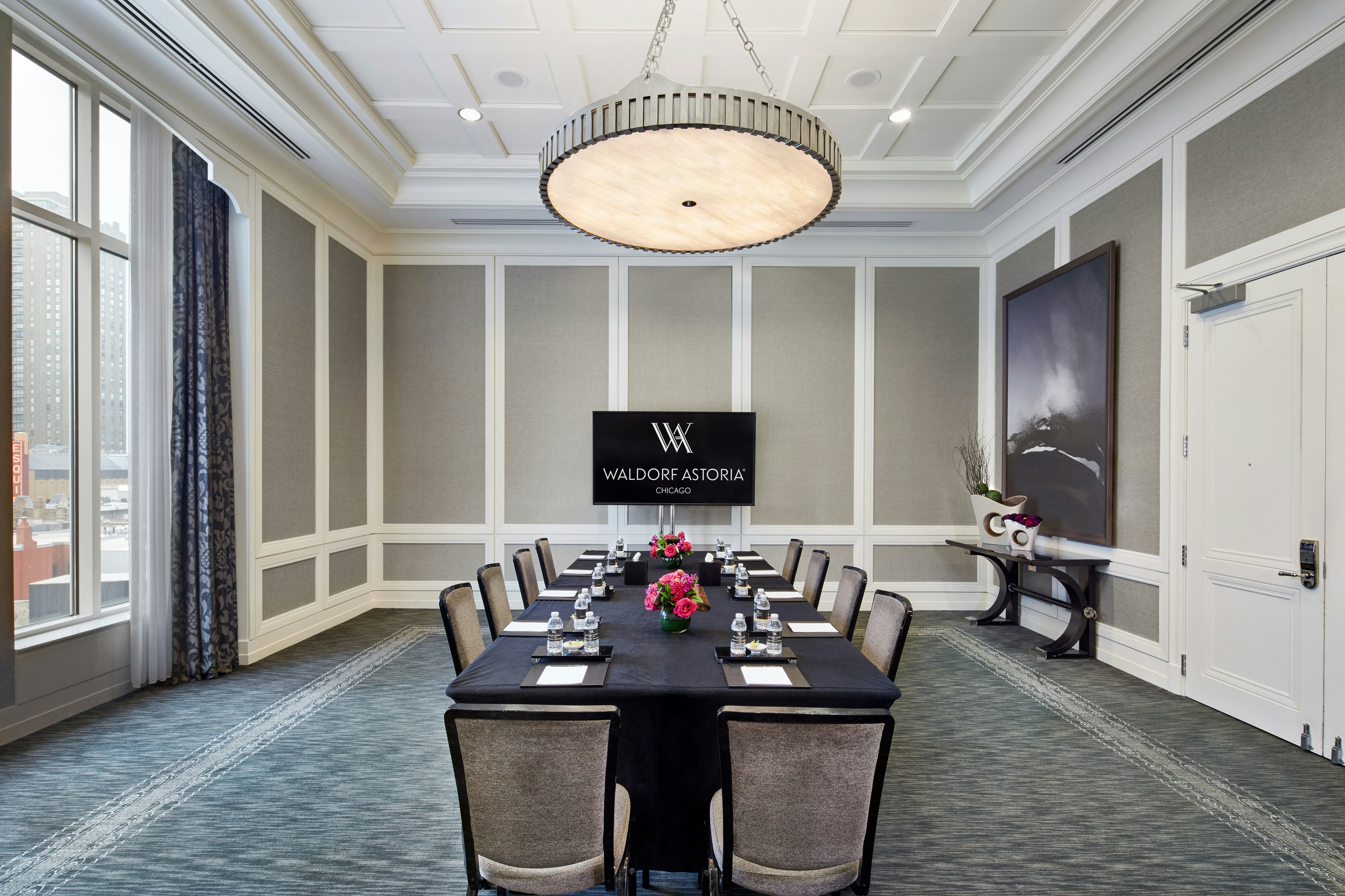 Waldorf Astoria Chicago 92/99