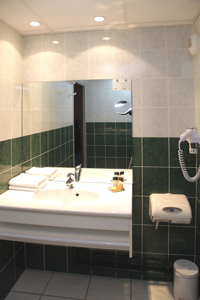 Comfort Hotel Paray Le Monial 17/47