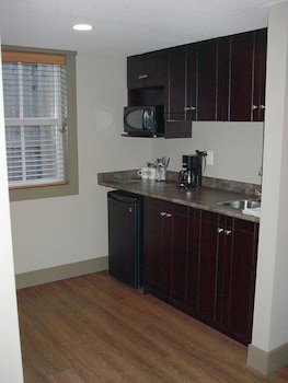 Vedder River Inn 6/46