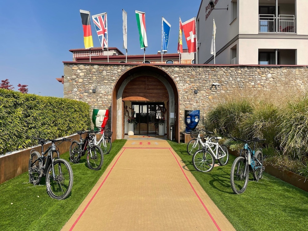Hotel Borgo Brianteo 71/77