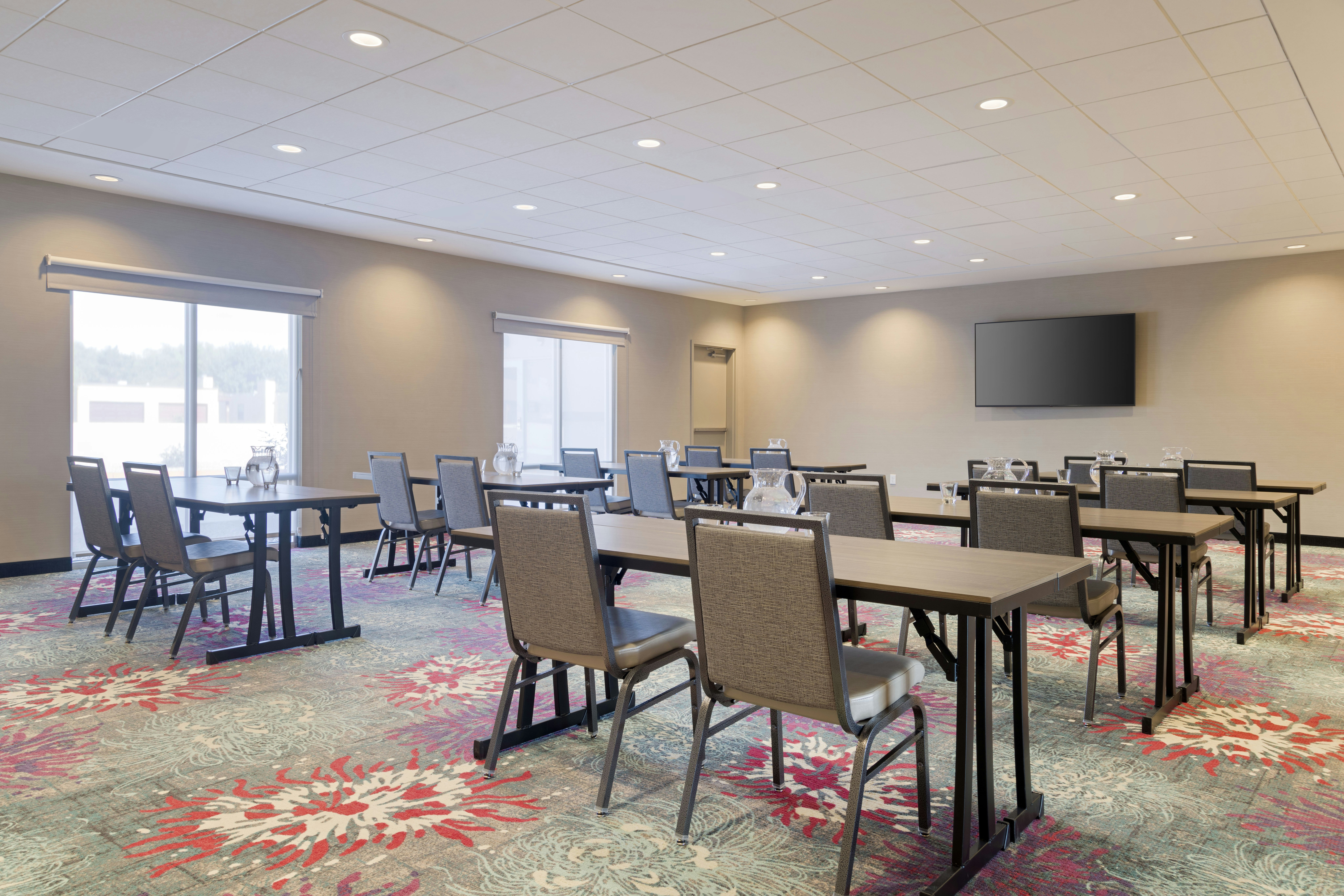 Home2 Suites by Hilton Clovis 29/34
