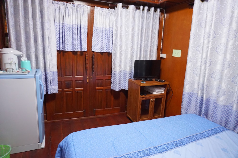 Nam Khong Tara Resort 12/27
