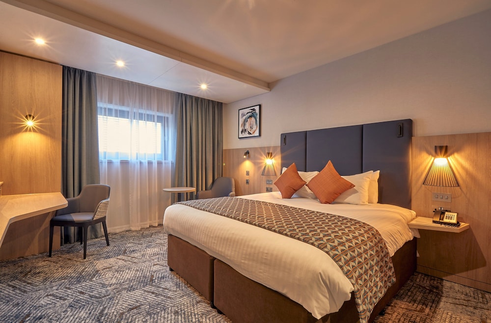 Super, Standard, King Bed