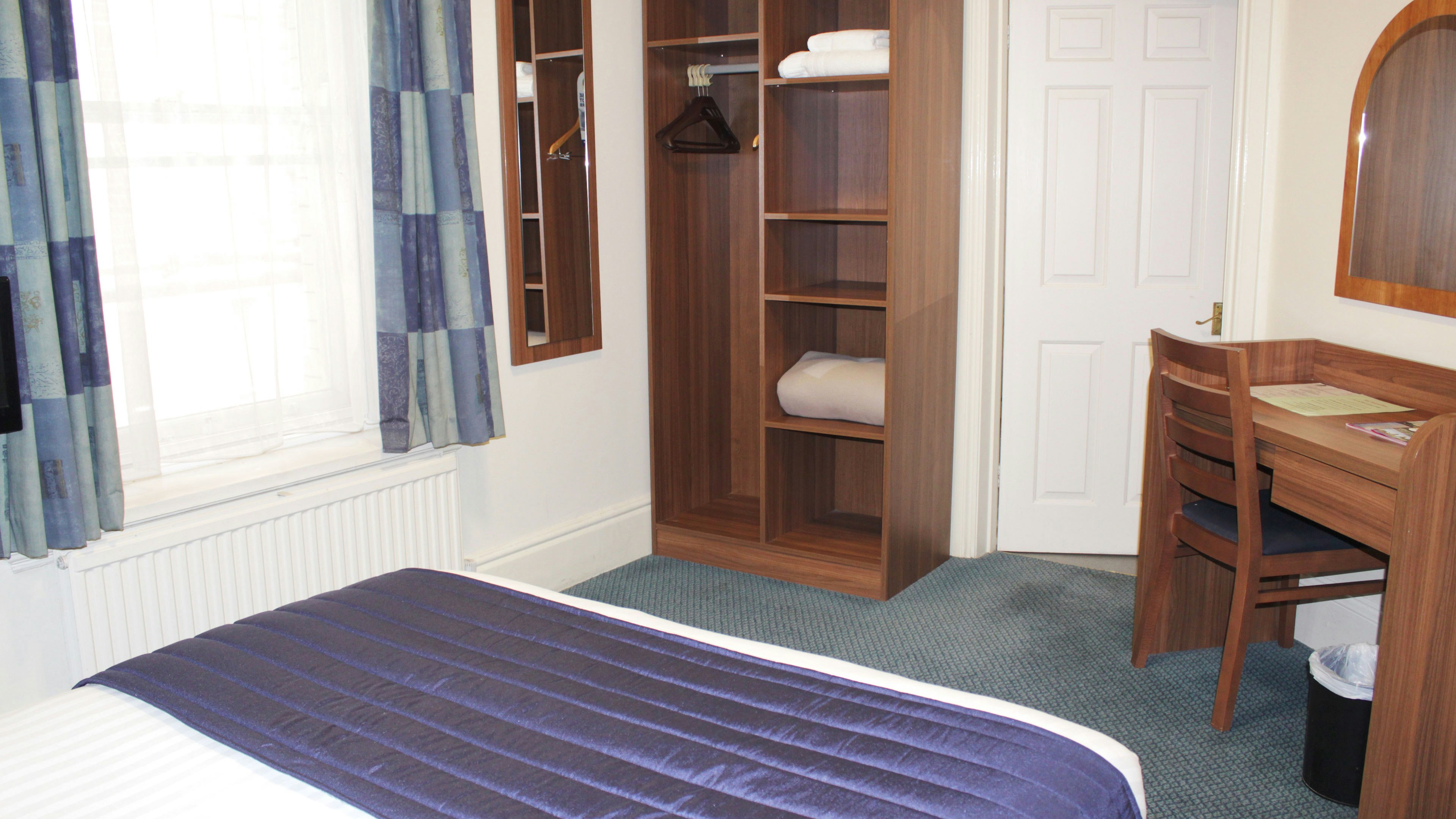 Discovery Inn 38/60
