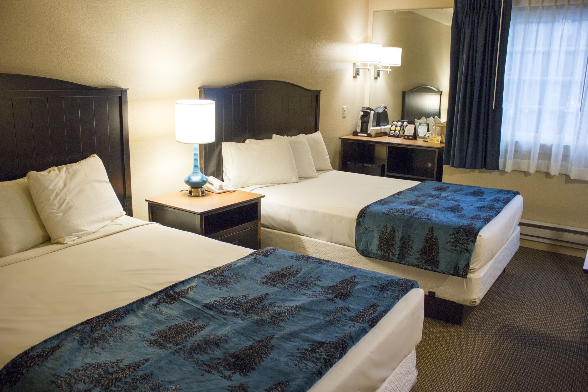 DD2 - Deluxe Lodge Room 2 Double، Grant Village 2/3