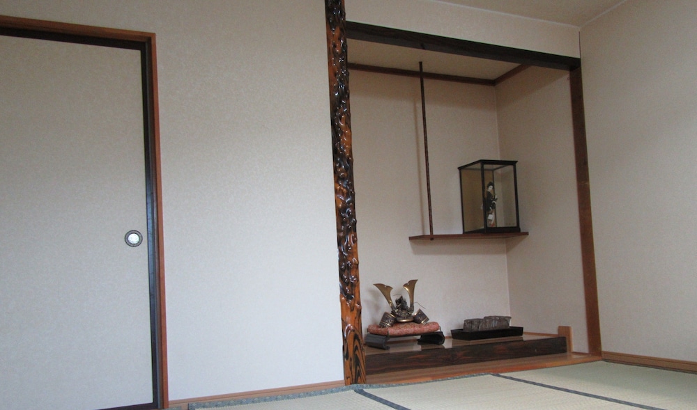 Minshuku Mutsukari 9/50