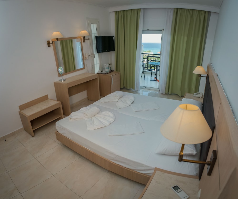Halkidiki Palace 8/50