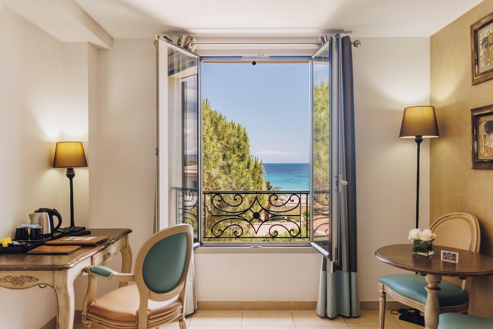 BOUTIQUE HOTEL LIBERATA 36/50