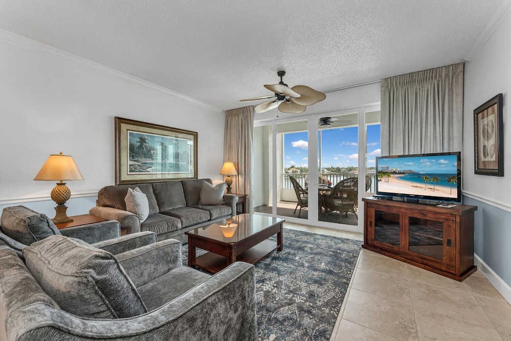 Vanderbilt Beach Resort 39/65