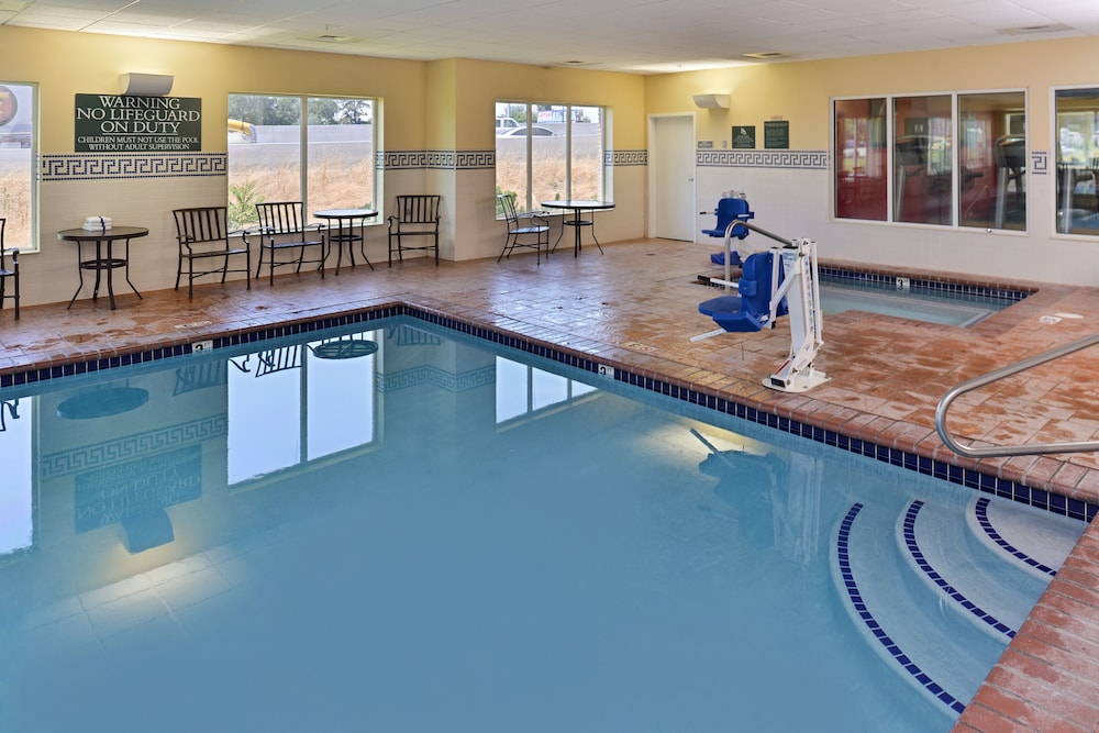 Holiday Inn Express & Suites Salt Lake City N - Bountiful, an IHG Hotel 3/55