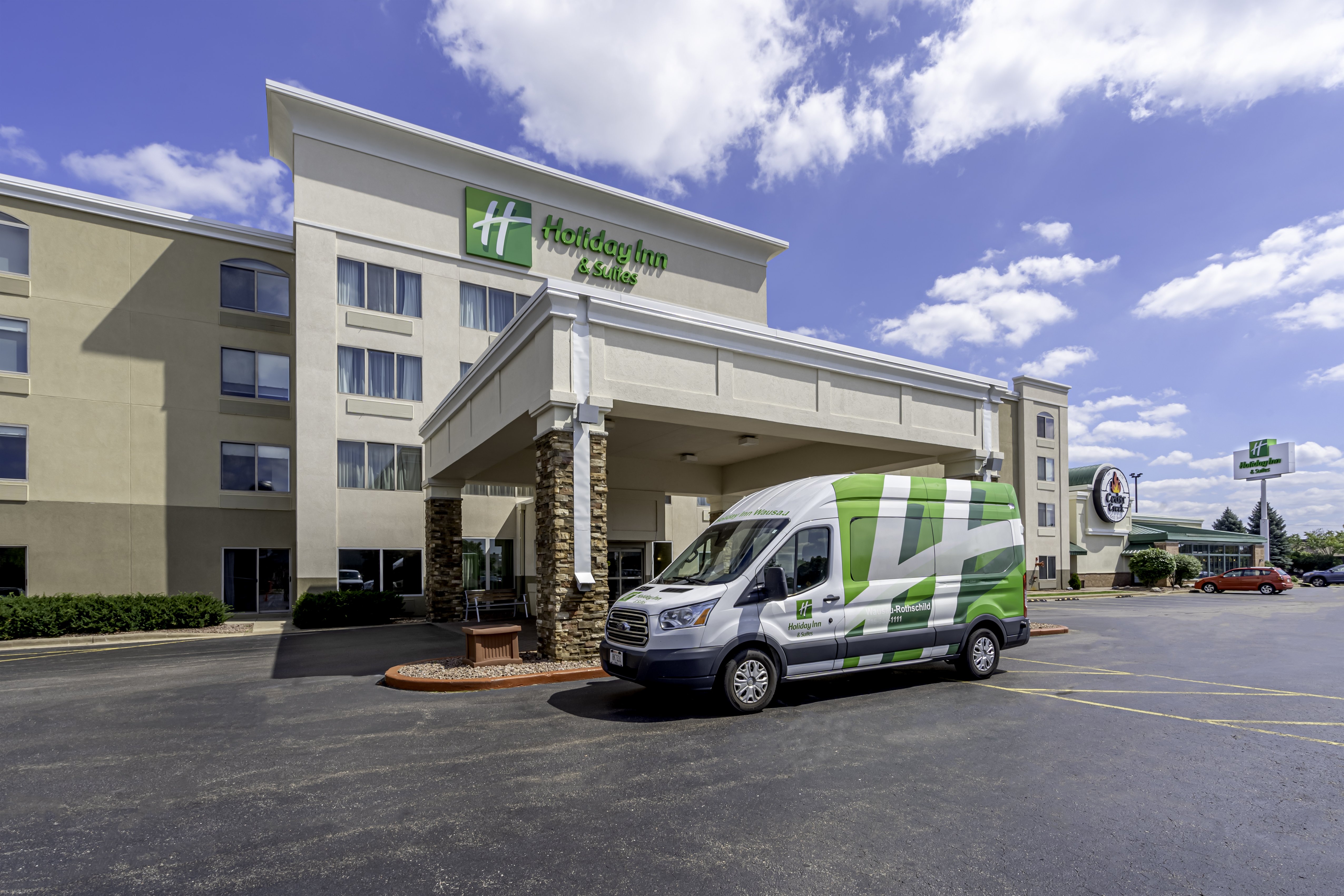 Holiday Inn Hotel Suites Wausau Rothschild 57/57