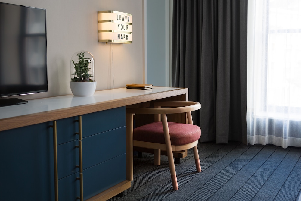 The Kimpton Schofield Hotel 50/59