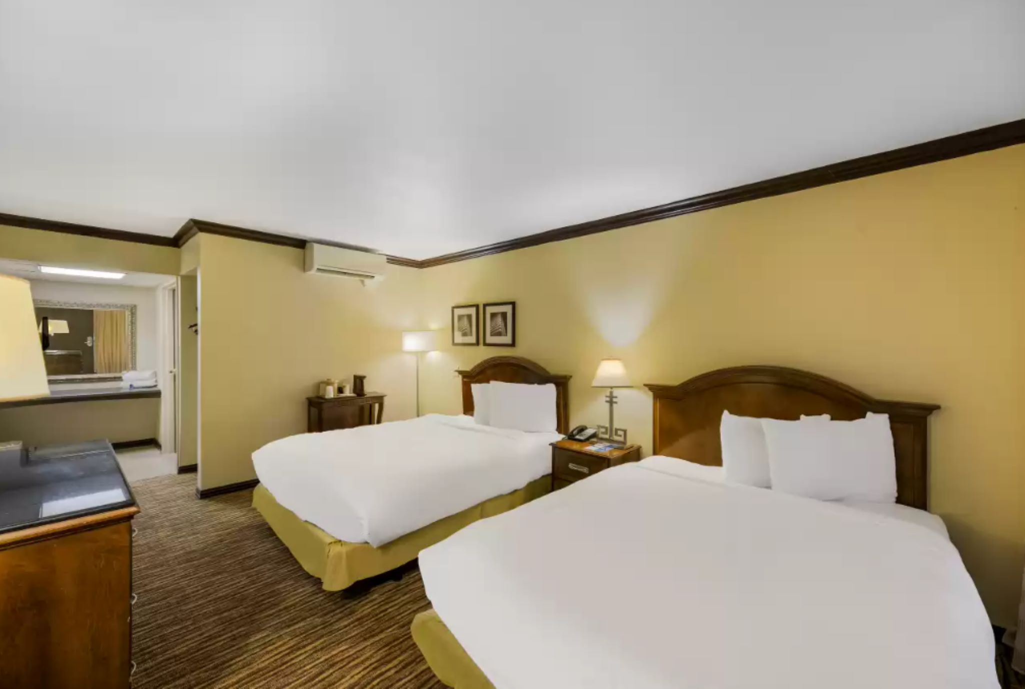 ROOM, 2 QUEEN BEDS