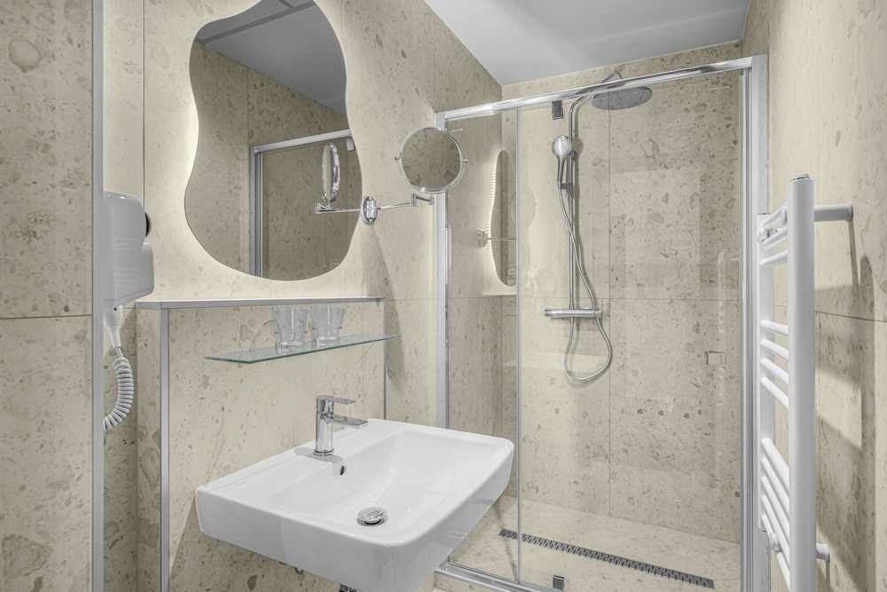 Hotel Allora 44/48