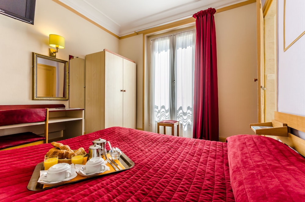 Avenir Montmartre Hotel 9/18