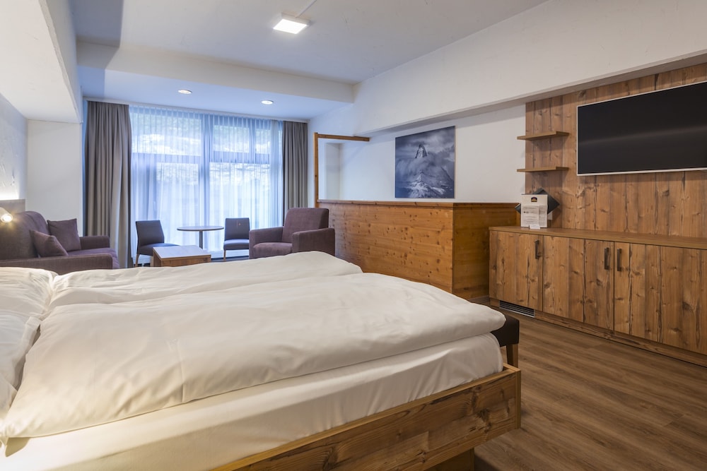 Zermatt Budget Rooms 17/49