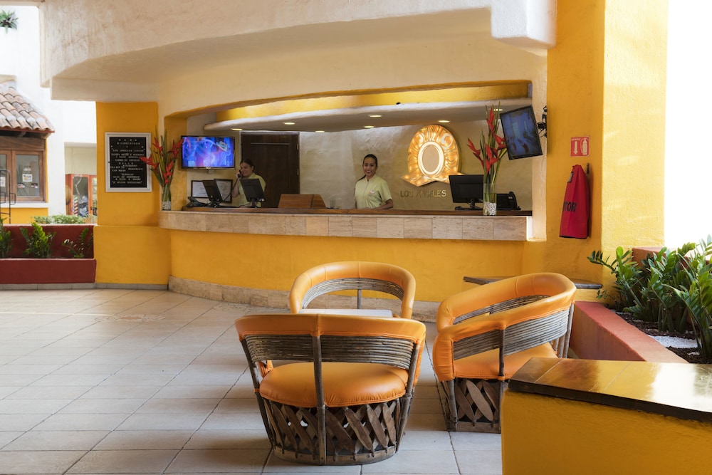 Hotel Los Angeles Locos 2/49
