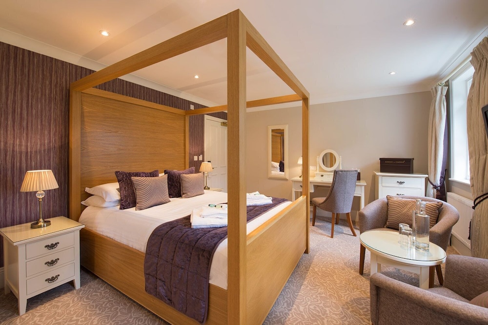 Bartley Lodge Hotel 33/58
