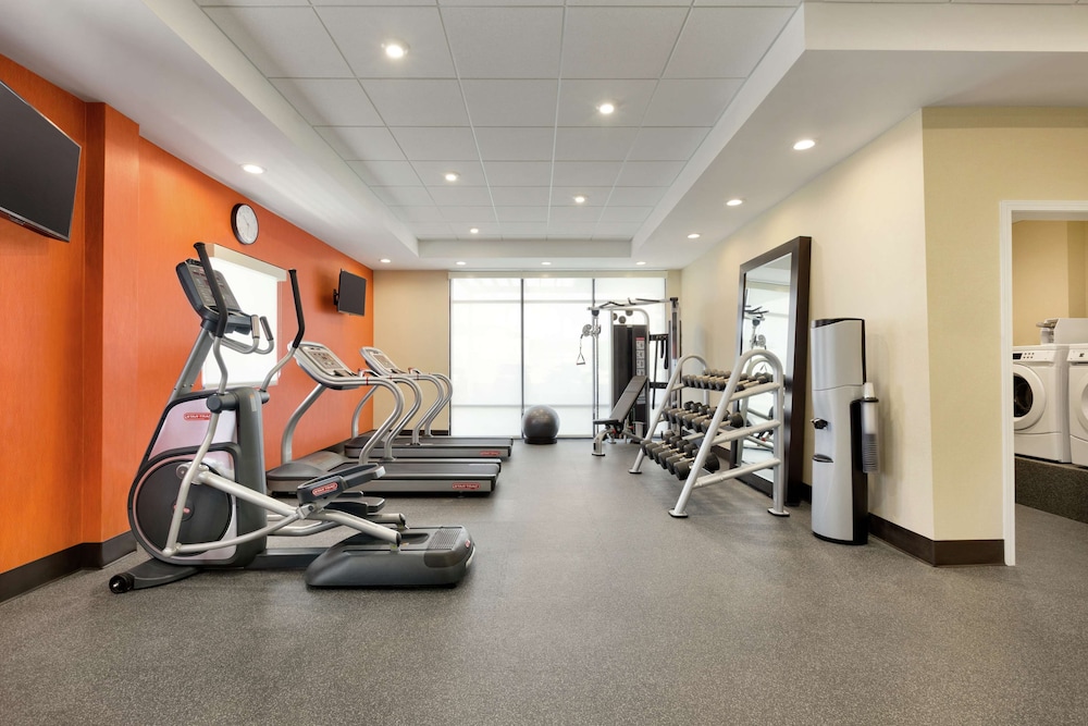 Home2 Suites By Hilton Macon I 75 North 16/41